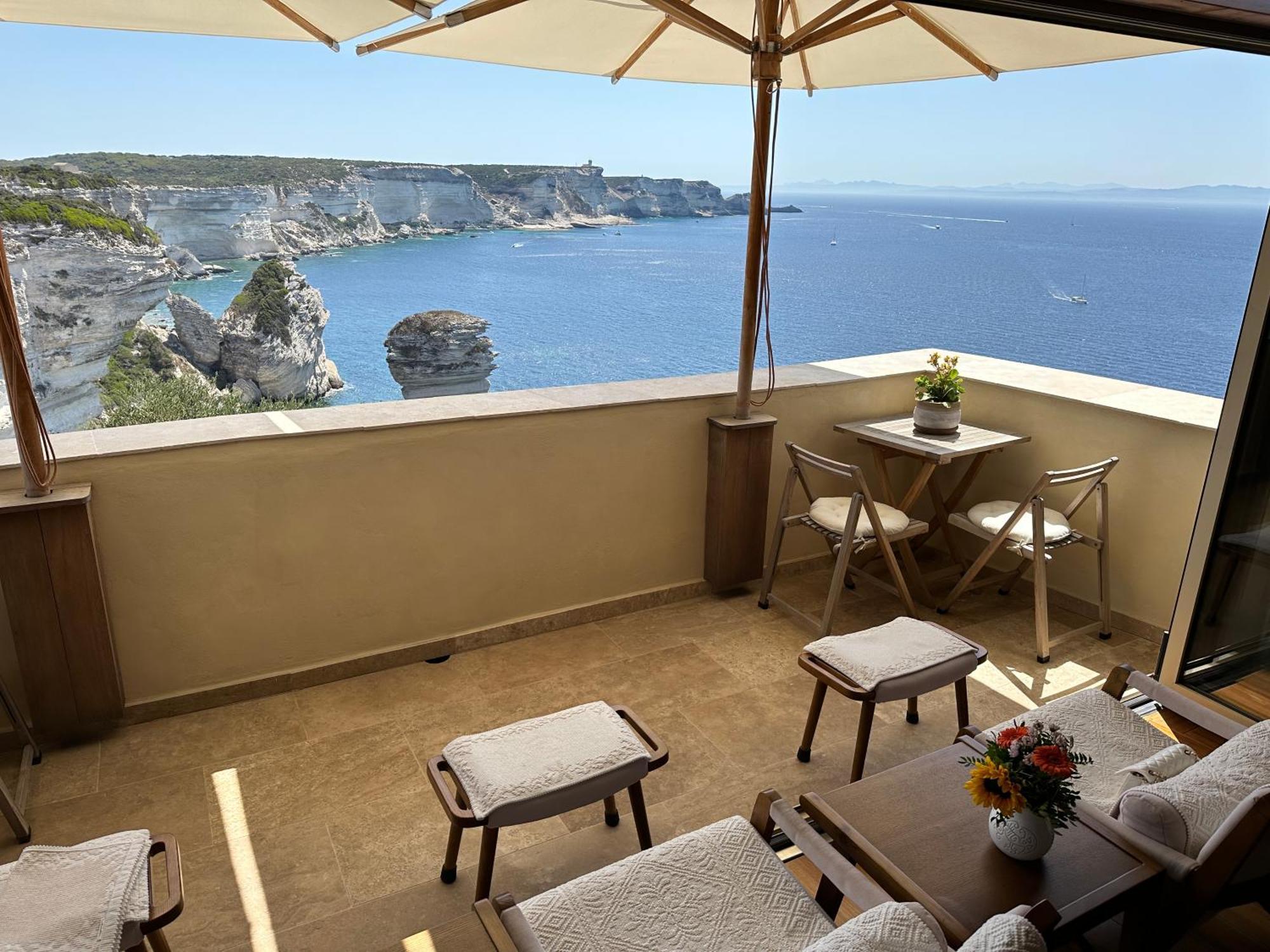 Entre Ciel Et Mer Hotel 보니파시오 외부 사진