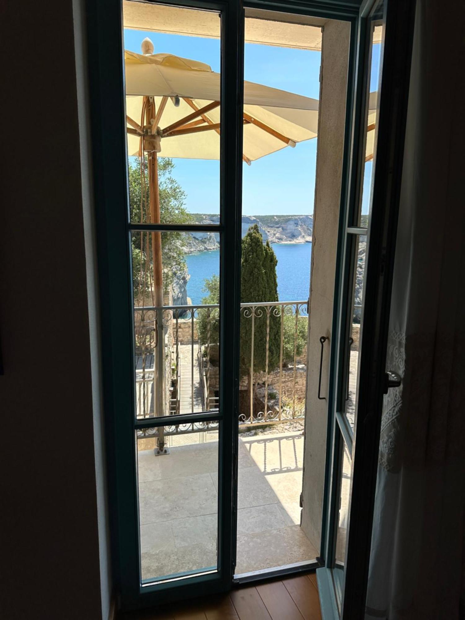 Entre Ciel Et Mer Hotel 보니파시오 외부 사진