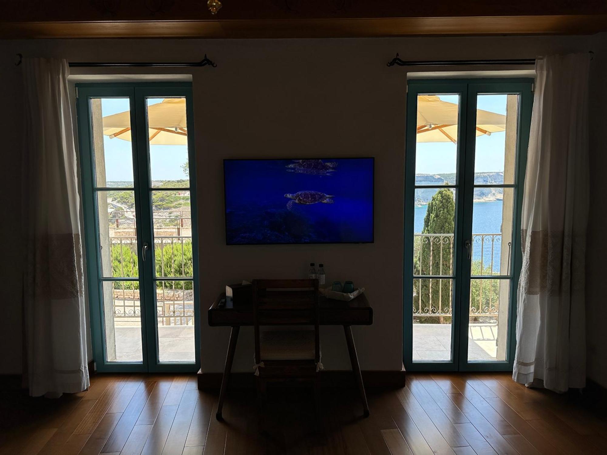 Entre Ciel Et Mer Hotel 보니파시오 외부 사진